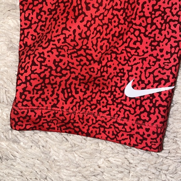 Nike pro capris - Picture 4 of 4